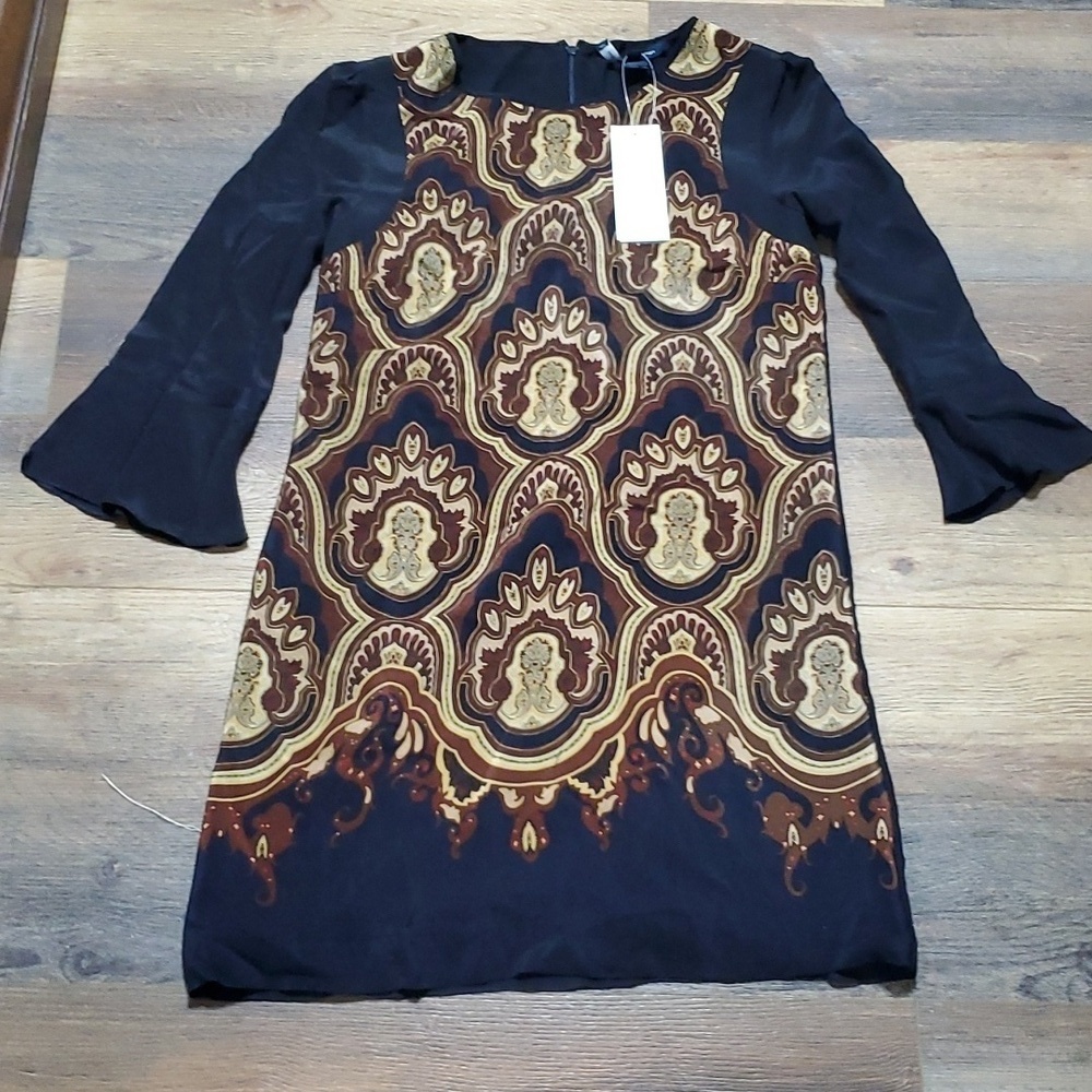 Nwt French Connection silk filigree pattern brown black bell sleeve mini dress